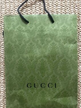 Gucci Shopping Bag